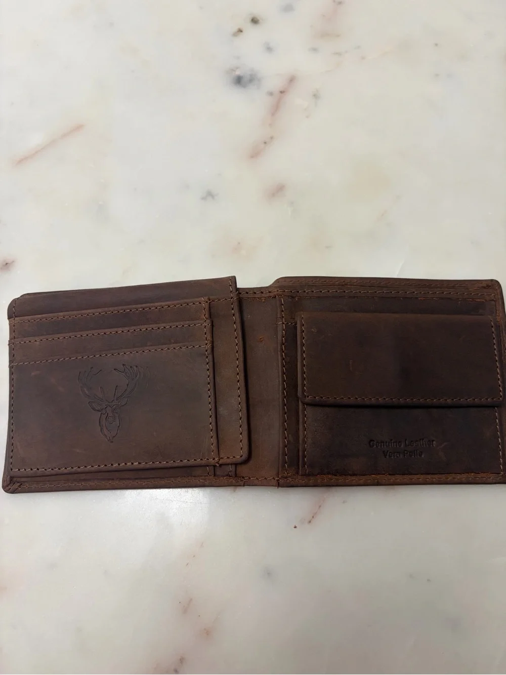 London Alley leather bifold wallet